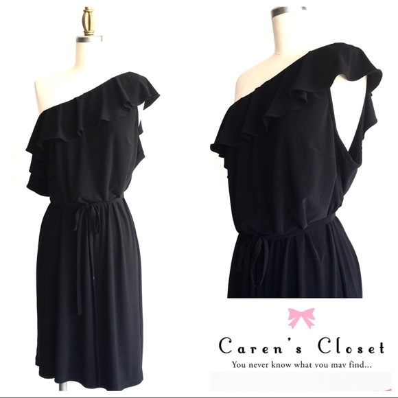 Kenneth Cole Dresses & Skirts - Clearance Sale! Kenneth Cole Black Ruffle Dress